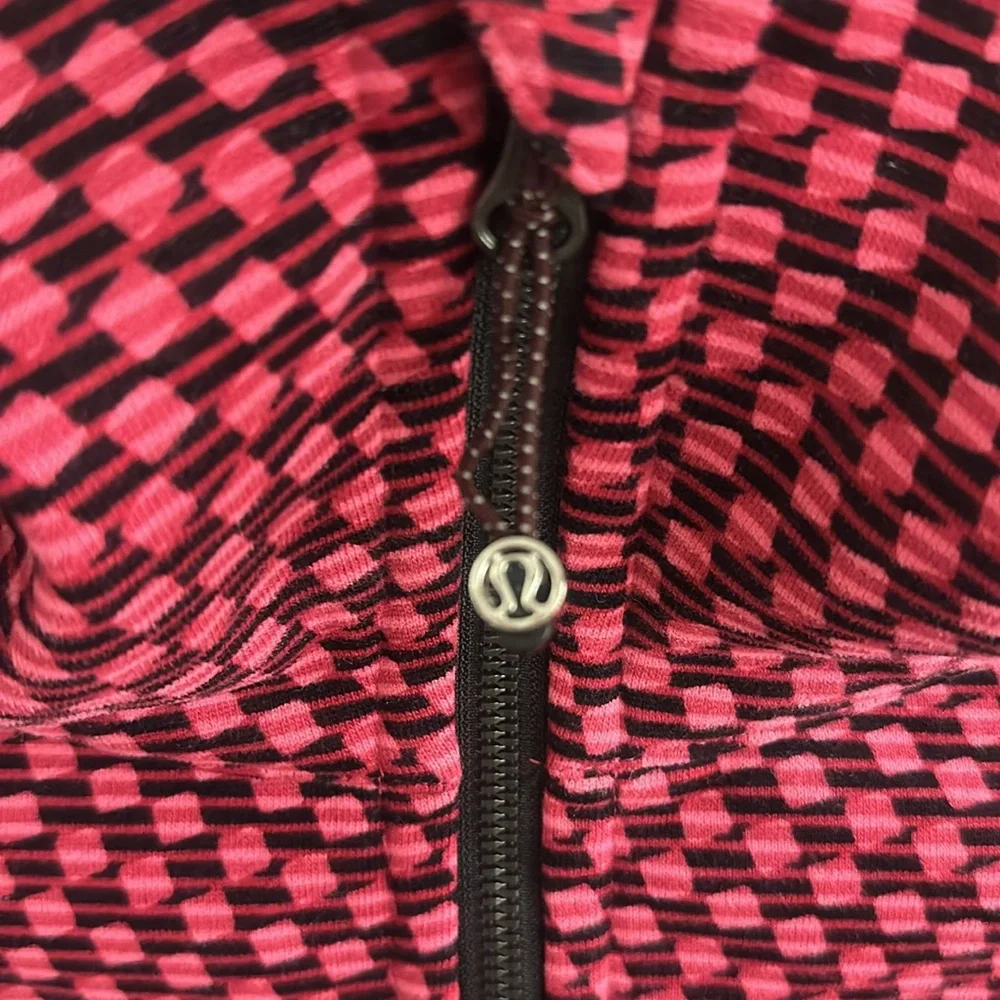 Lululemon full zip hoodie - geo print - Picture 2 of 5